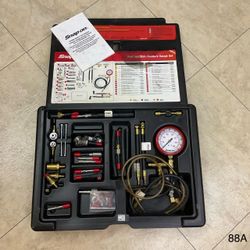 Snap On EEF1500 Master Fuel Injection Pressure Gauge Set