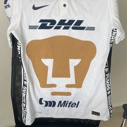 Pumas UNAM Soccer Player Jersey 