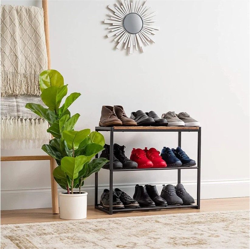 Shoe Rack (Good As New)