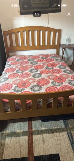 Queen Size  Bed With Mattress