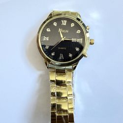 NKUN Gold Watch – Brand New (No Box)