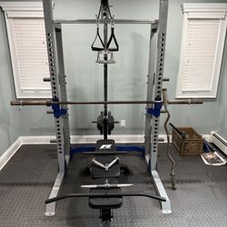 Half Rack With Cable Attachment 