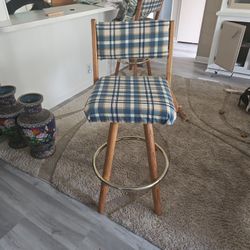 2 Bar Stools