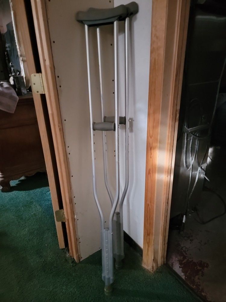 Crutches