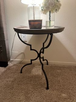 Round Wood Top Metal Base Accent Table
