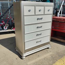 Five drawer tall dresser 39x19x55"H
