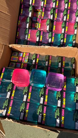 NeeDoh Nice Cube (Strictly $20 Each) (Sell Out Quick)!!