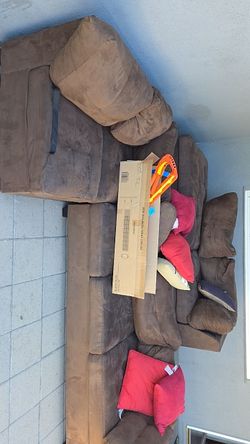 Free couches free not broken