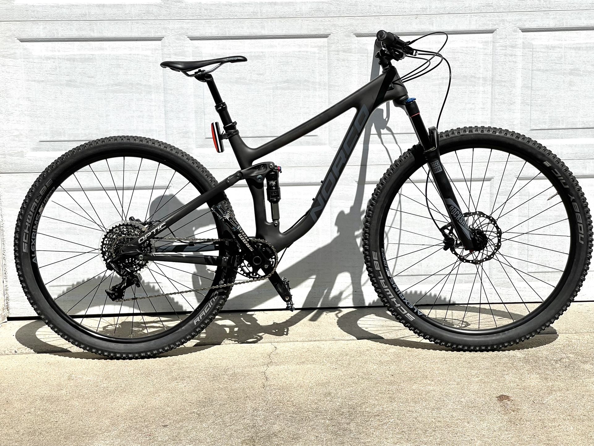 Norco Optic 9.3 Carbon Mountain Bike LIKE NEW!