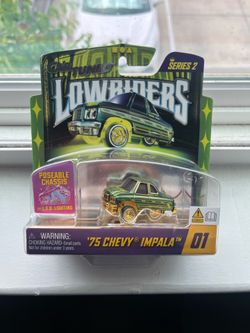 Car Tuned LowRiders Series 2 “75 Chevy Impala