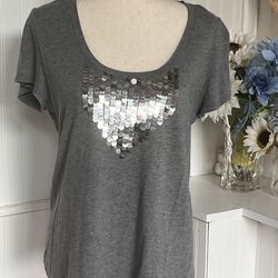 Grey Short Sleeve Tee W/Silver Disc Accent
