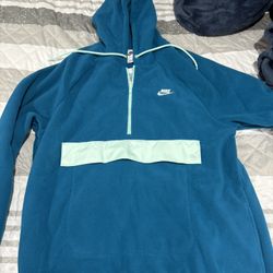 Nike Sportswear Club 