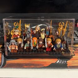 Lord Of The Rings, Mini Figures, With Display Case