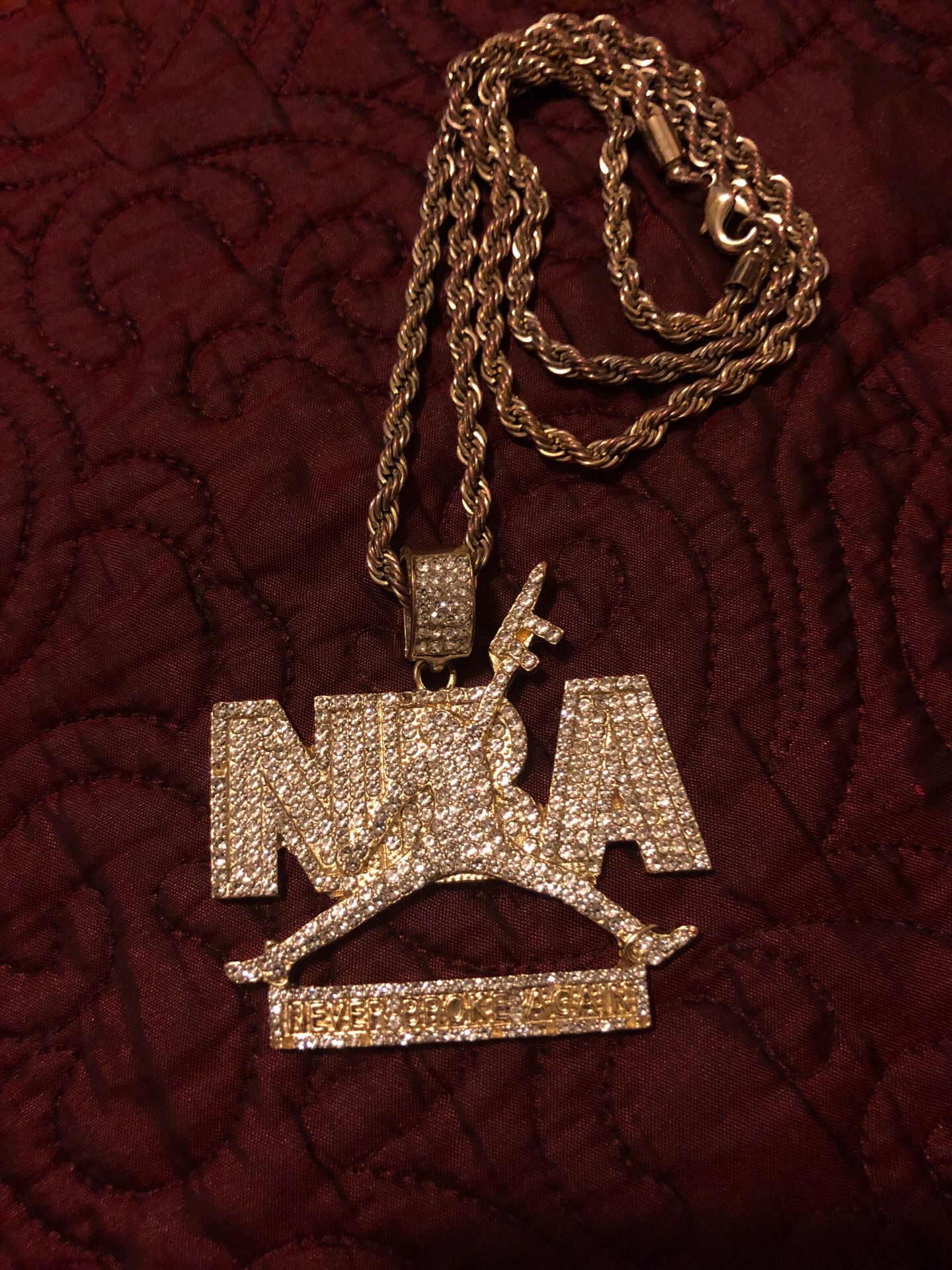 NBA Youngboy (Never Broke Again) chain