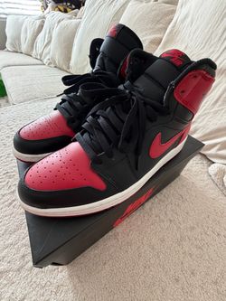 Jordan retro 1 banned (size 9.5) 2013 release