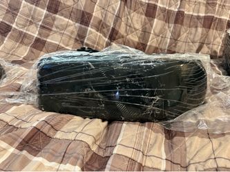 2020-24 GMC2500/3500 tinted head light/tail light covers and free blower all new!