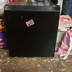 Mini Fridge For Sale
