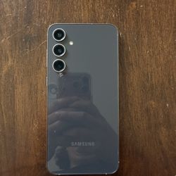 Samsung Galaxy S23 FE (Black) – Excellent Condition – Read