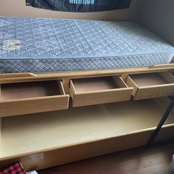 Trundle Bed