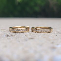 18K Gold Diamond Huggie Earrings (Jewelry Box Included)