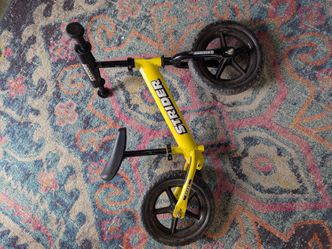 Strider balance bike bicycle yellow toddler 12"