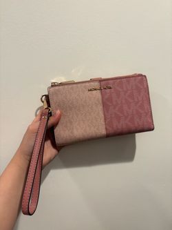 Michael Kors Pink Wristlet Wallet