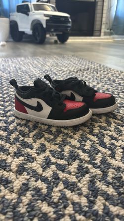 Toddler 8c Nike Shoes