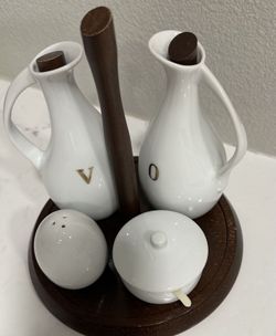 Salt & Pepper OR Oil & Vinegar