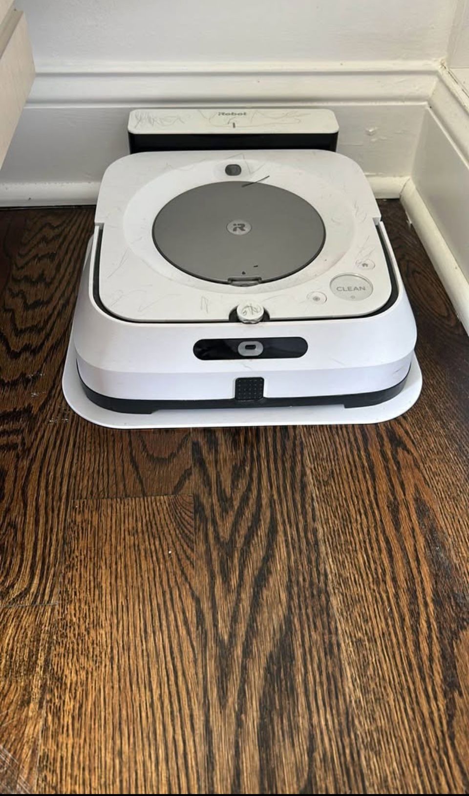 iRobot Braava jet m6 Wi-Fi Connected. Robot Mop