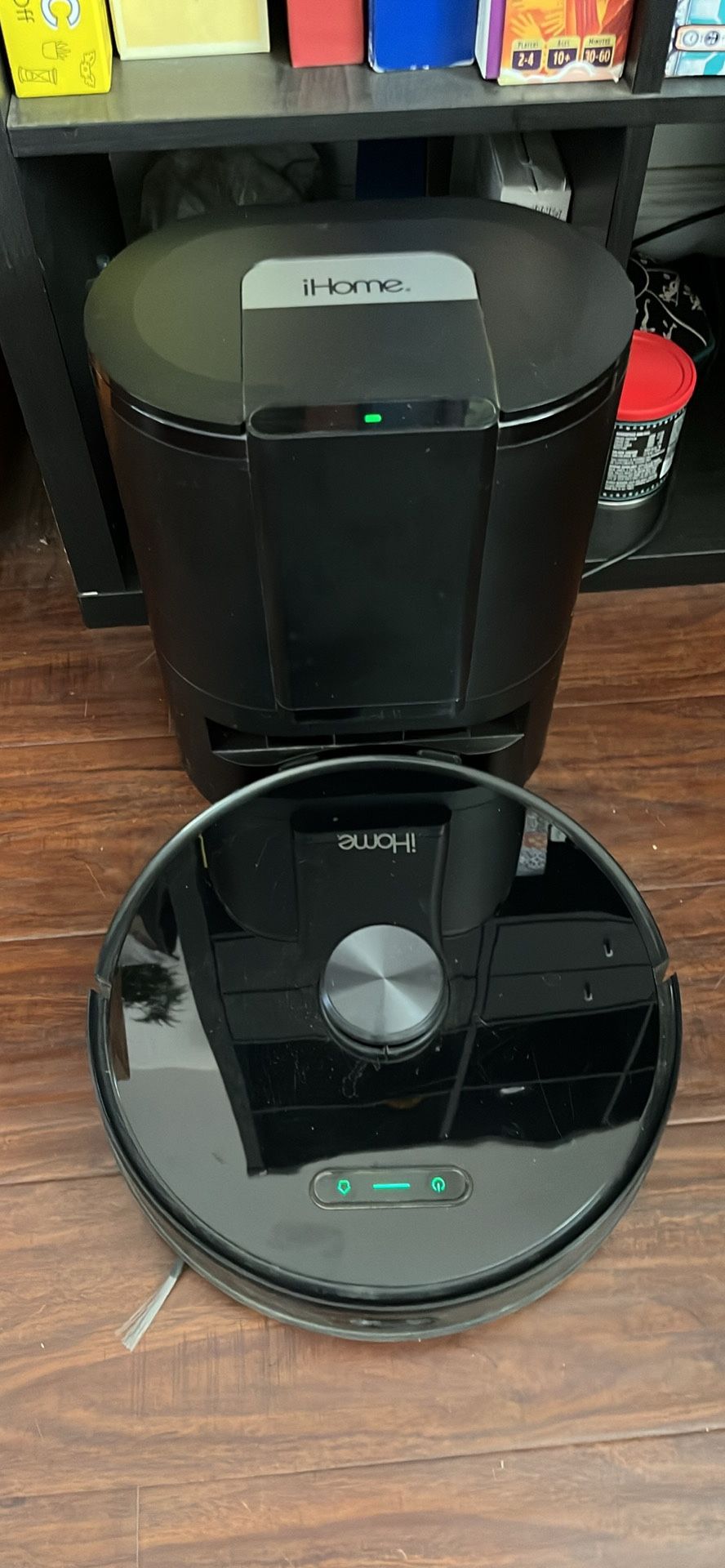 iHome 3-in-1 robot vacuum+mopping+auto empty base