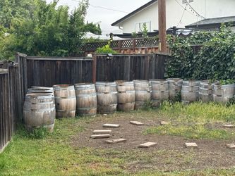 Authentic Oak Wine Barrels – Full Size –