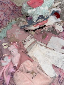 Baby girl clothes 0-3 months