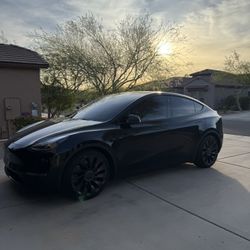 2022 Tesla Model Y Performance 