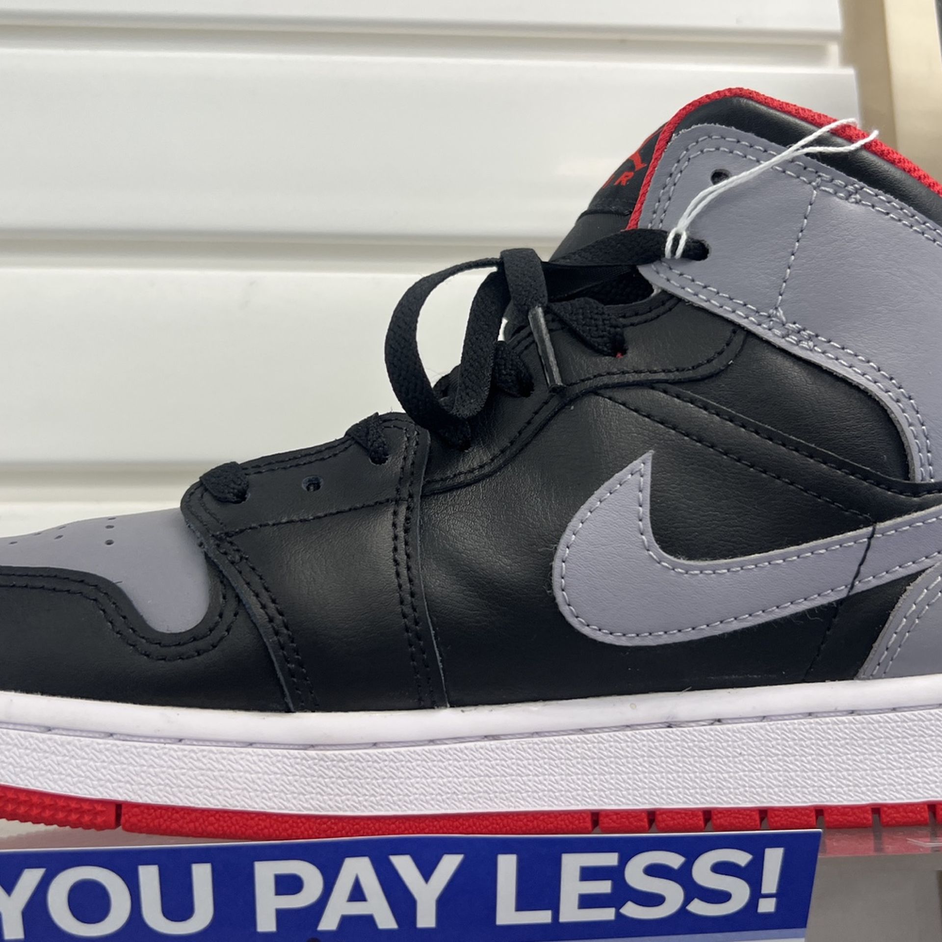 Air Jordan 1 Mid Bred Shadow