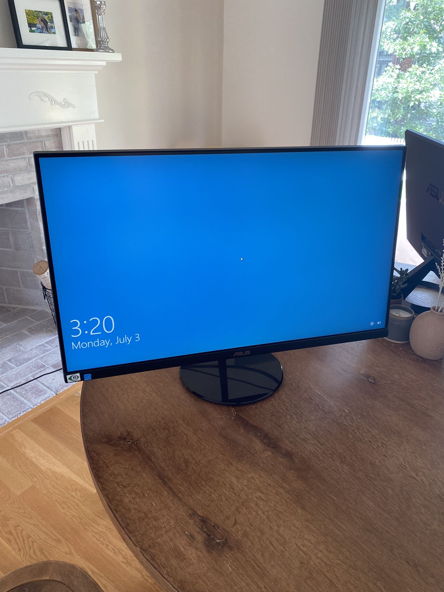 Asus 27” Monitor