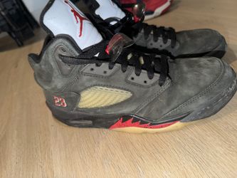 Jordan 4’s