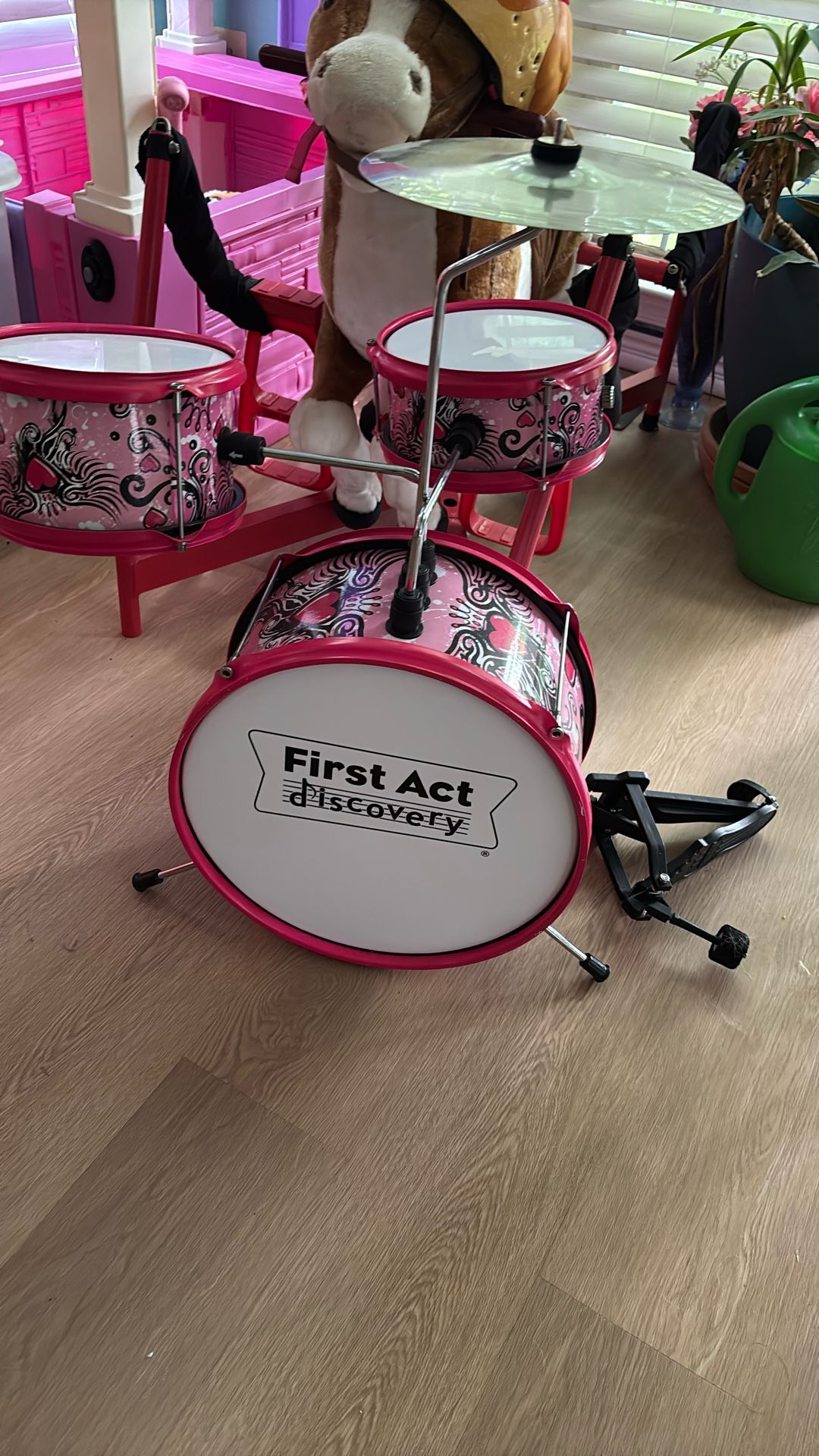 First act Drum Set