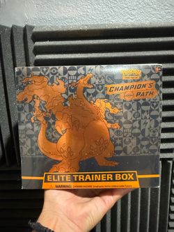 Pokémon Champion's Path Elite Trainer Box