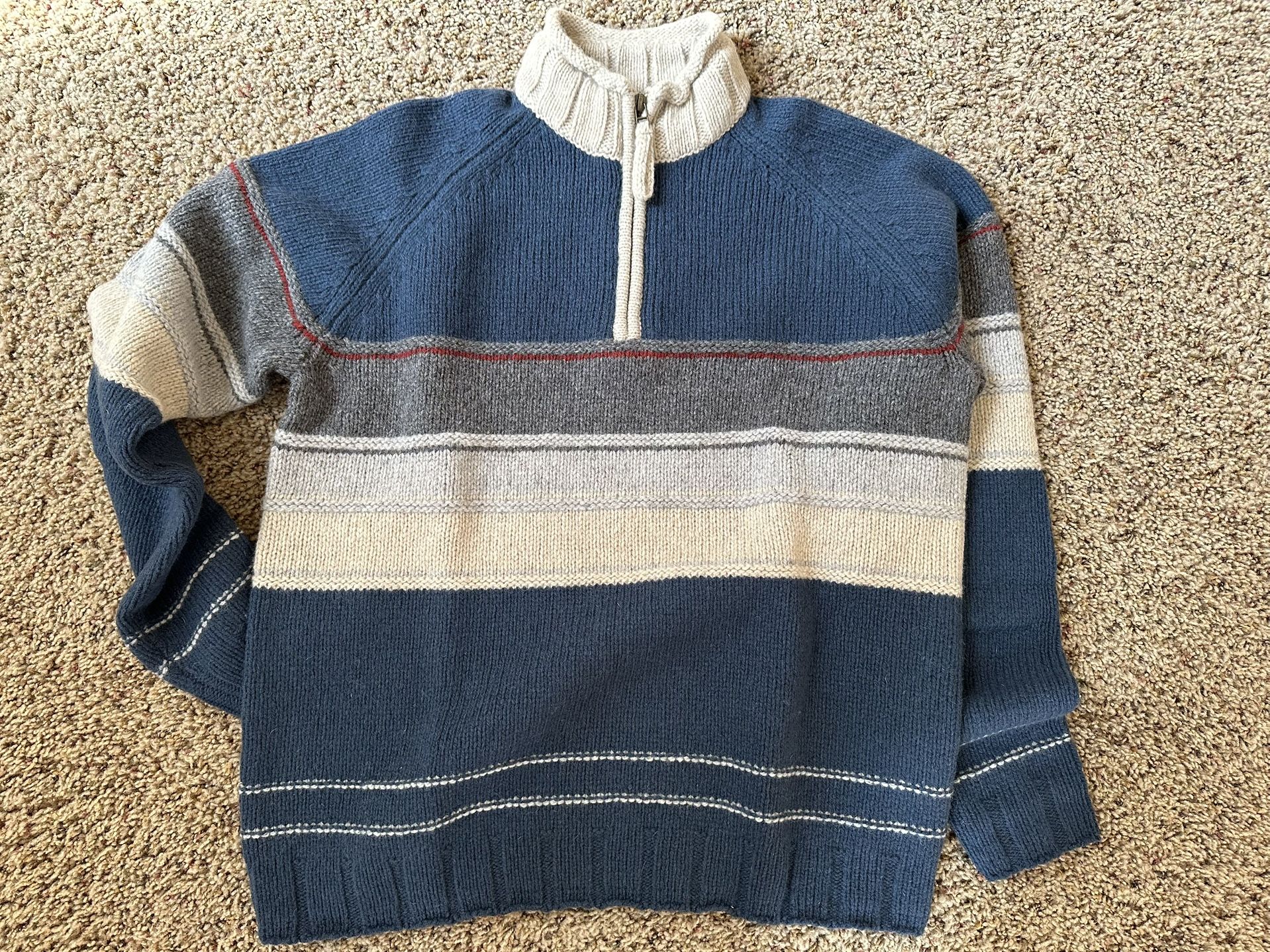 Men’s Medium Sweater Shirt