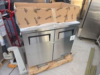 Refrigerator, True TUC-36-LP-HC -NEW