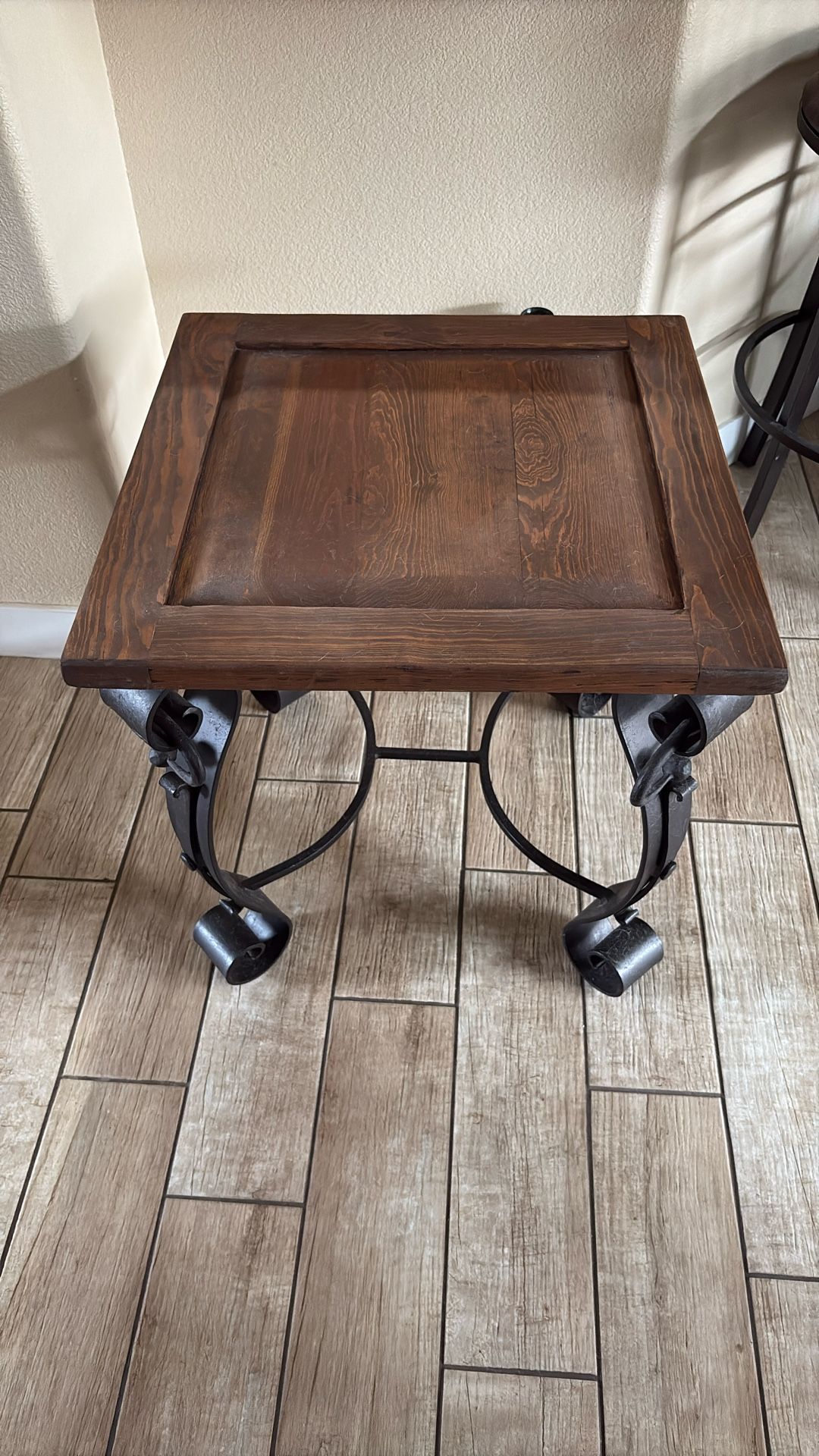 End Tables Beautiful Tres Amigos