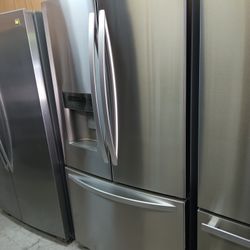 Kenmore Refrigerator French Door Stainless Steel Everything Works Good 👍