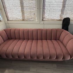 Melody pleated couch In Dusty rose