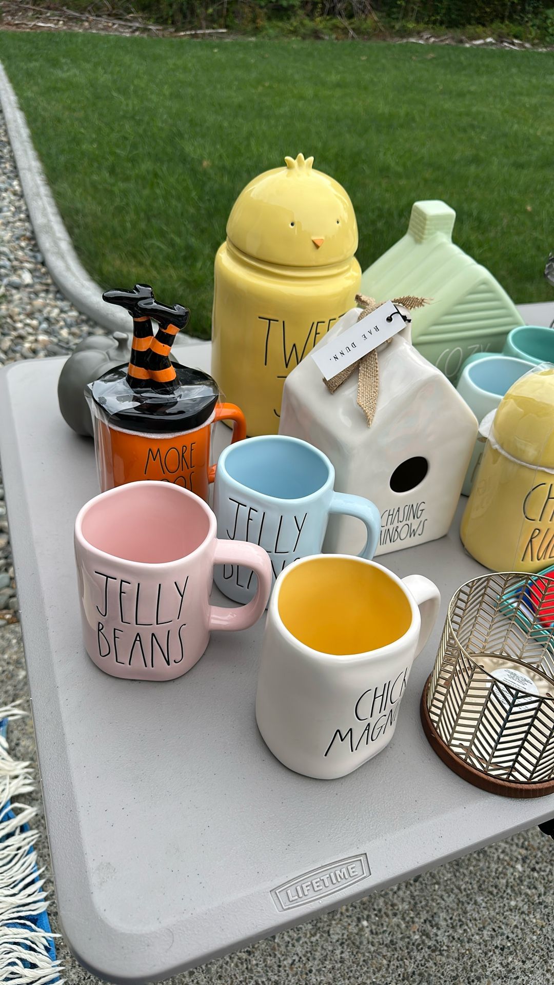 Rae Dun  Ceramics