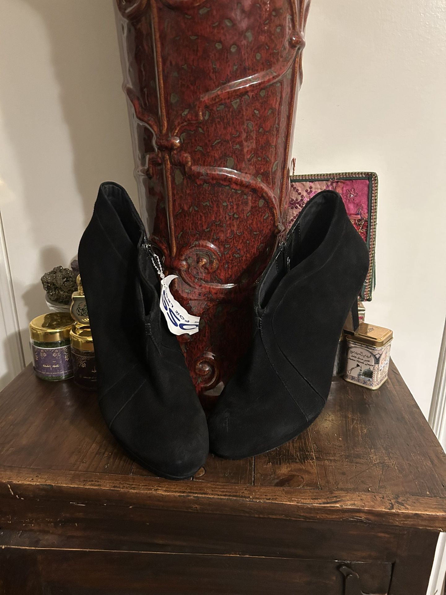 Black Heel Woman Booties
