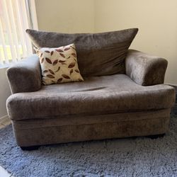 Oversized chair W/ Storage Ottoman