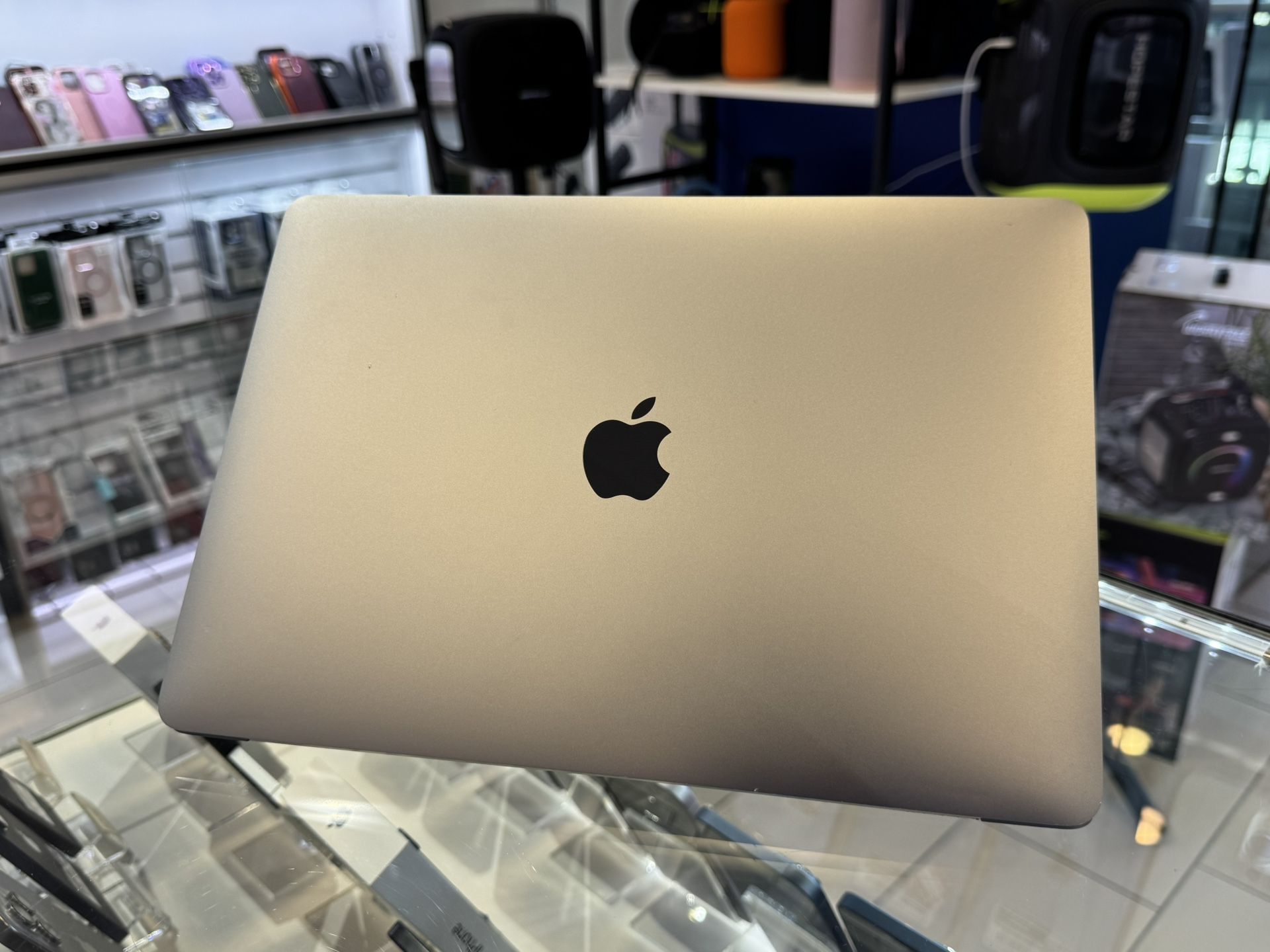 Apple MacBook Pro 13” 2020 M1 2020 8GB 256gb