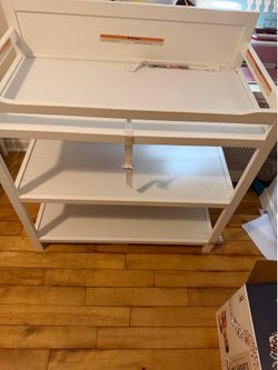 Baby changing Table