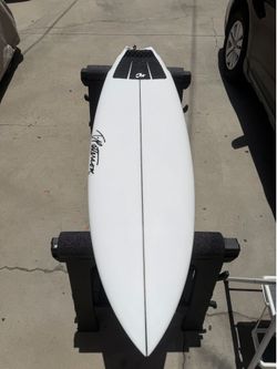 T Patterson Built for Speed 2 surfboard 5’9”
