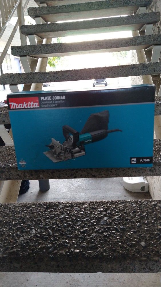 Makita PLATE JOINER BrandNew In The Box $100.00